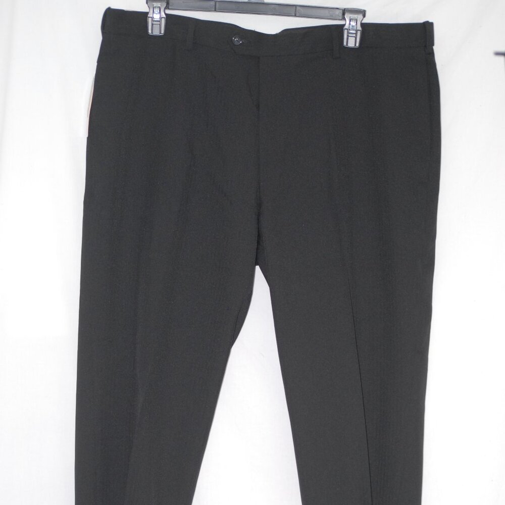 NWT 42W x 30L Savane Mens Black Dress Slacks Herringbone Comfort Waist Washable